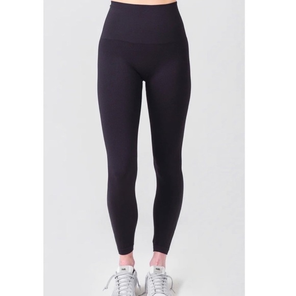 Spanx Leggings - Picture 1 of 5